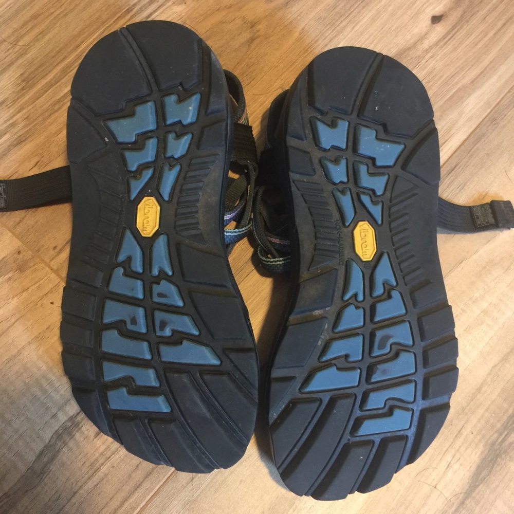 Chacos - Picture 2 of 4